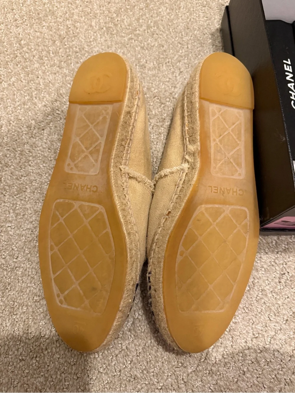 CHANEL slip espadrilles